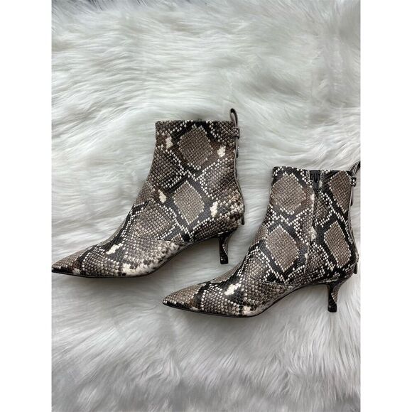 🆕 Franco Sarto Women's Gray Snakeskin Ankle Boots Size 5 Kitten Heel - Picture 3 of 9